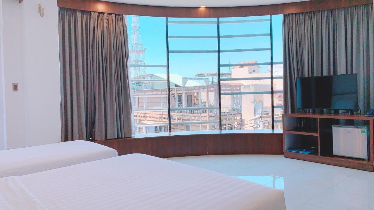 Quoc Thanh Hotel Long Khanh Εξωτερικό φωτογραφία