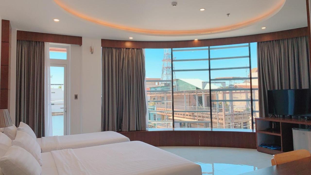 Quoc Thanh Hotel Long Khanh Εξωτερικό φωτογραφία