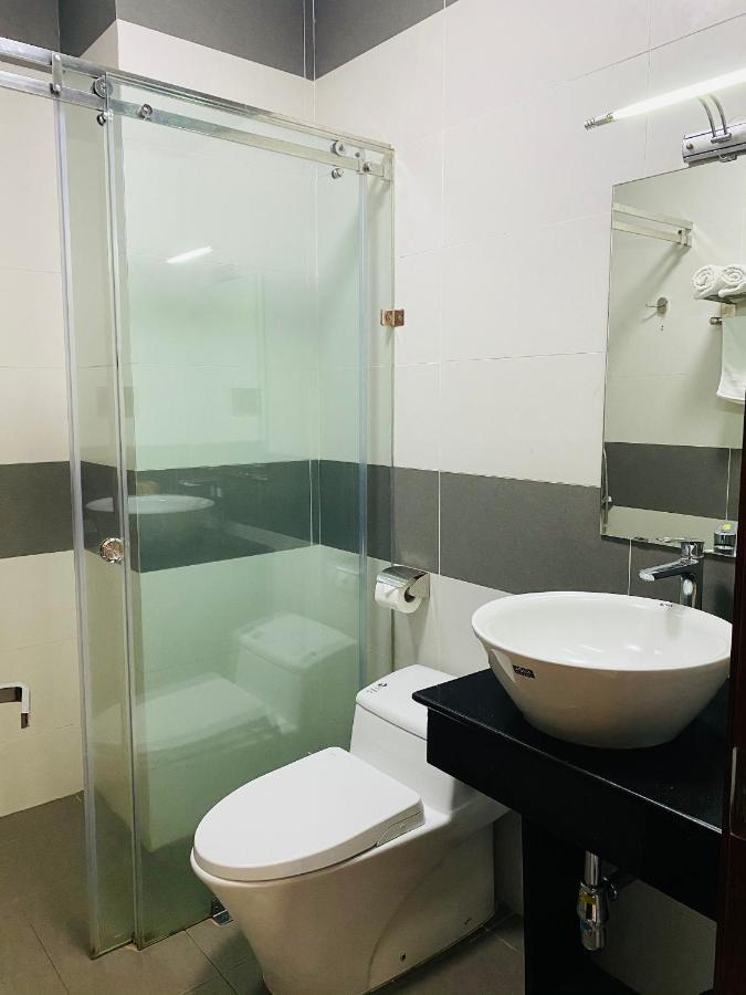 Quoc Thanh Hotel Long Khanh Εξωτερικό φωτογραφία