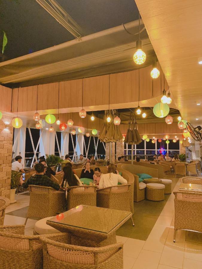 Quoc Thanh Hotel Long Khanh Εξωτερικό φωτογραφία