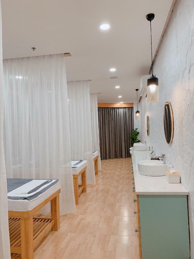 Quoc Thanh Hotel Long Khanh Εξωτερικό φωτογραφία