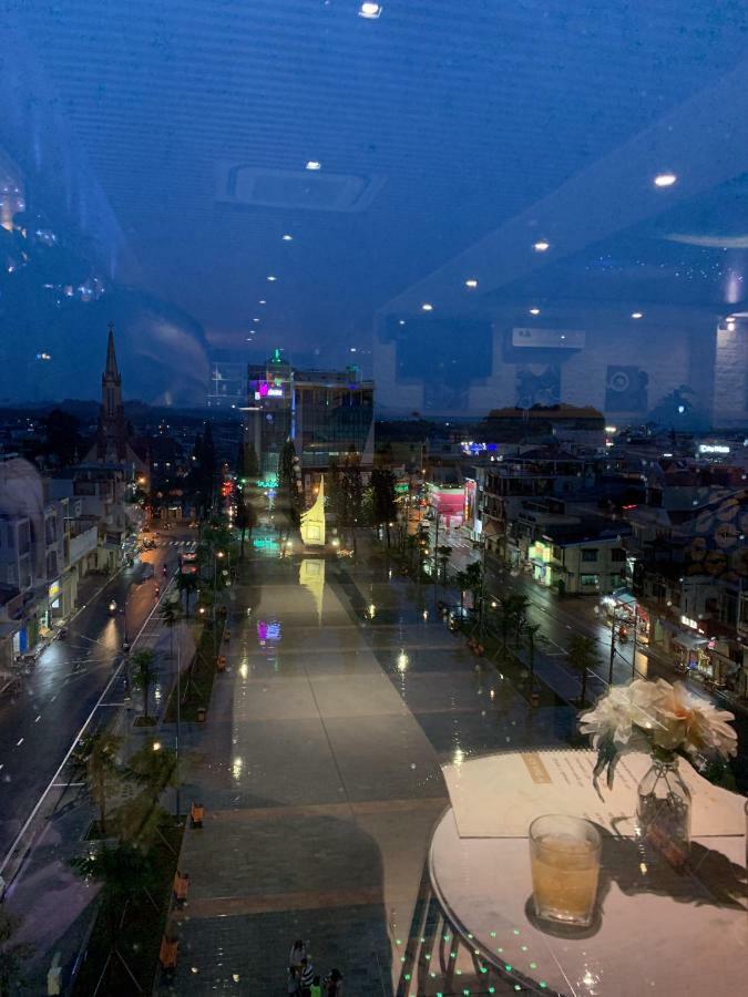 Quoc Thanh Hotel Long Khanh Εξωτερικό φωτογραφία